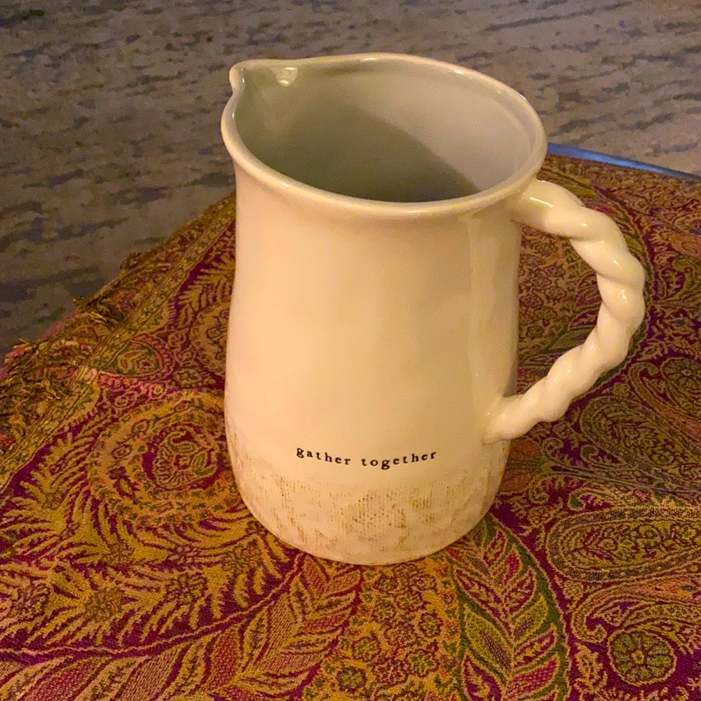 Demdaco pitcher - Picture 2 of 5